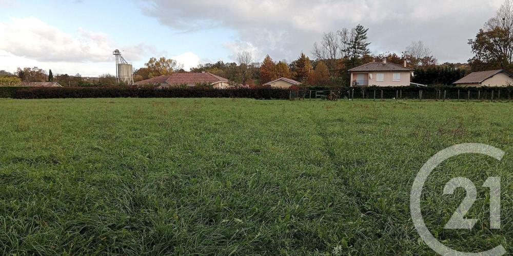 terrain à SAULT DE NAVAILLES (64300)