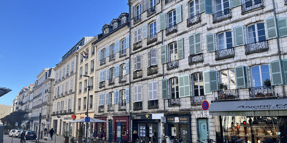 appartement à BAYONNE (64100)