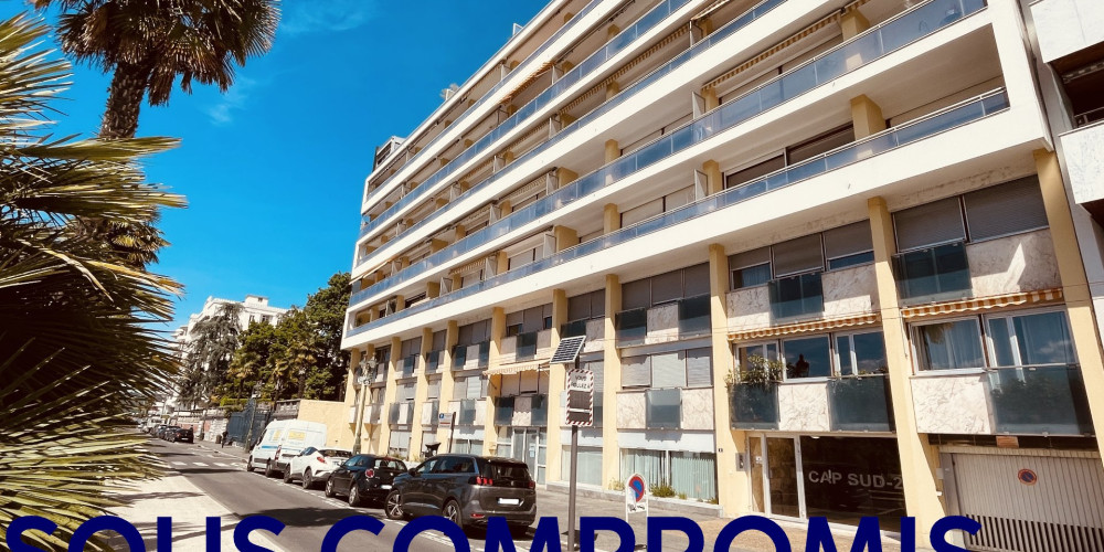 appartement à PAU (64000)