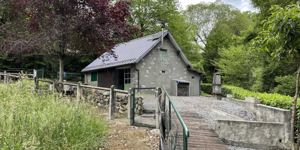 maison à POUEYFERRE (65100)