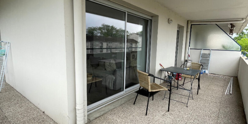 appartement à PAU (64000)