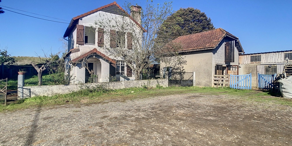 maison à ARZACQ ARRAZIGUET (64410)