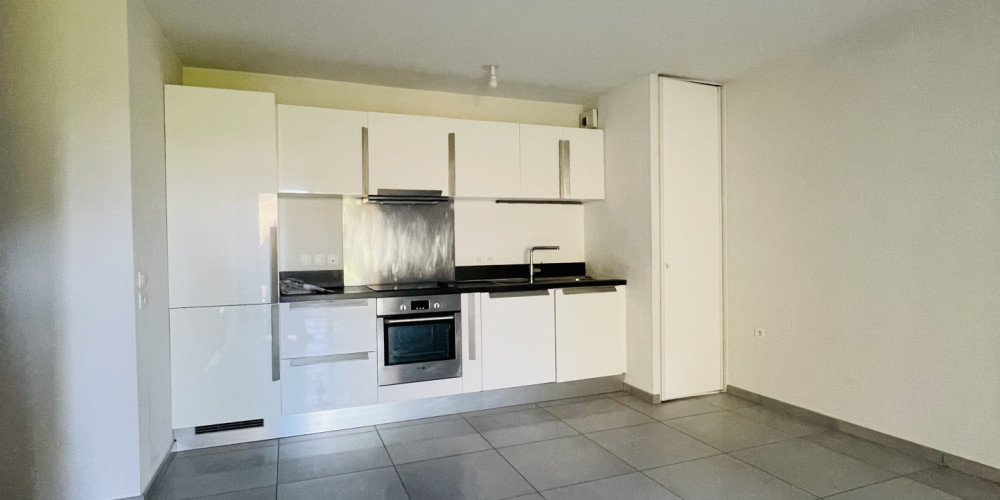 appartement à PAU (64000)