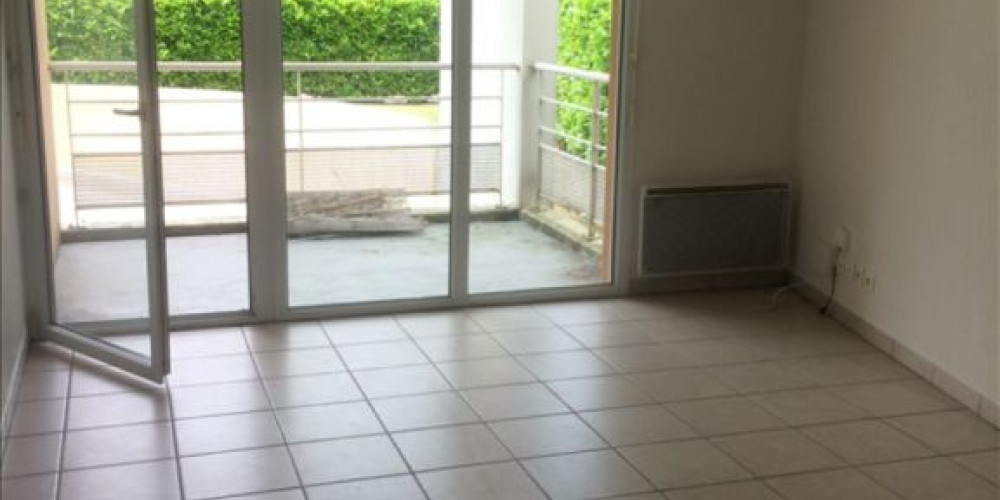 appartement à PAU (64000)