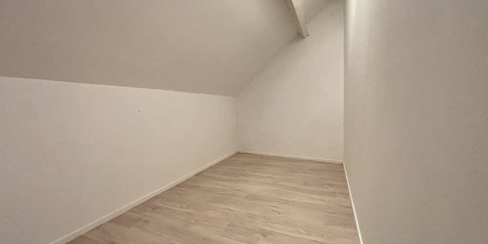 appartement à PAU (64000)