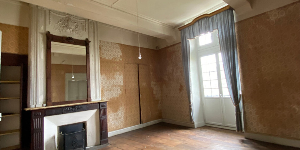 appartement à PAU (64000)