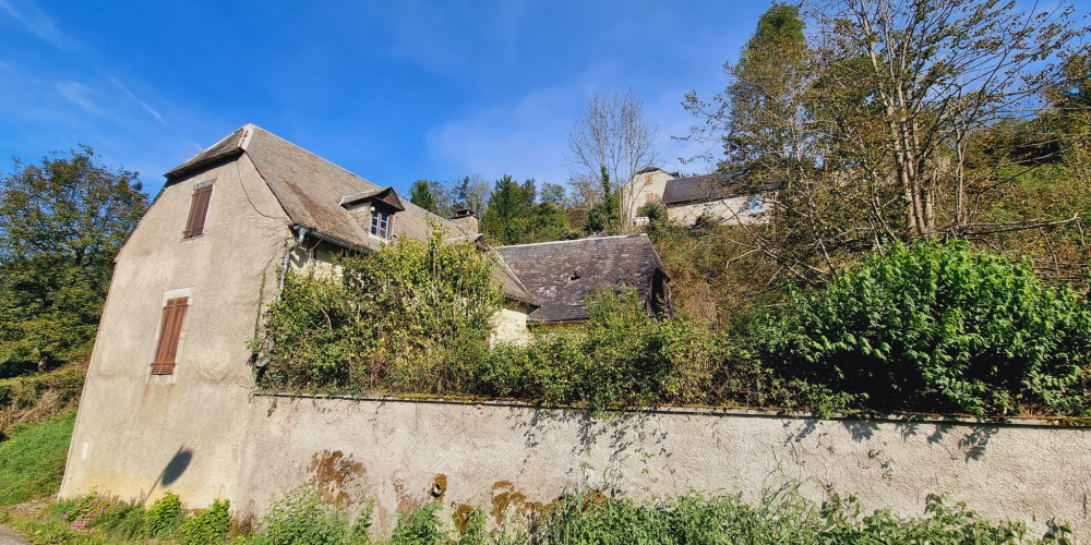 maison à ASQUE (65130)