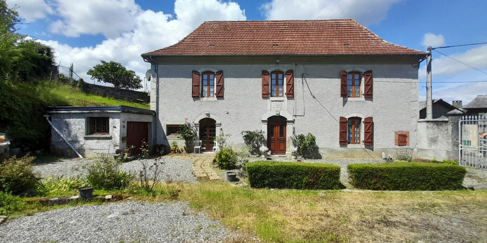 maison à POUEYFERRE (65100)