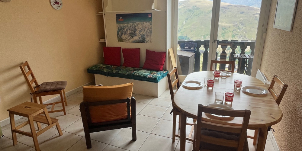 appartement à ST LARY SOULAN (65170)