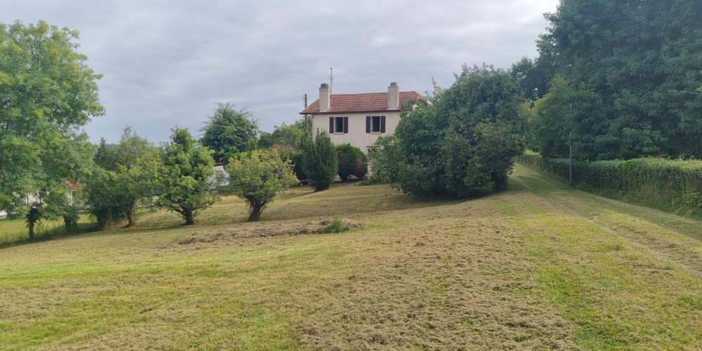 maison à ST PIERRE D IRUBE (64990)