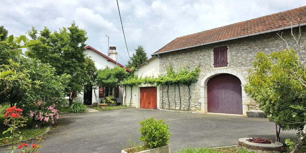 maison à PUYOO (64270)