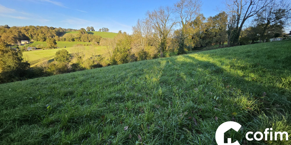 terrain à REBENACQ (64260)