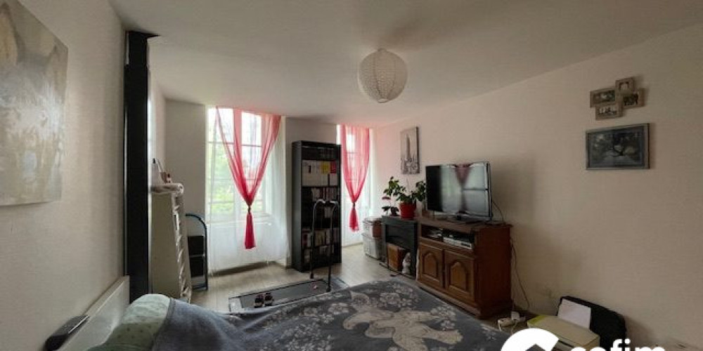 appartement à PAU (64000)