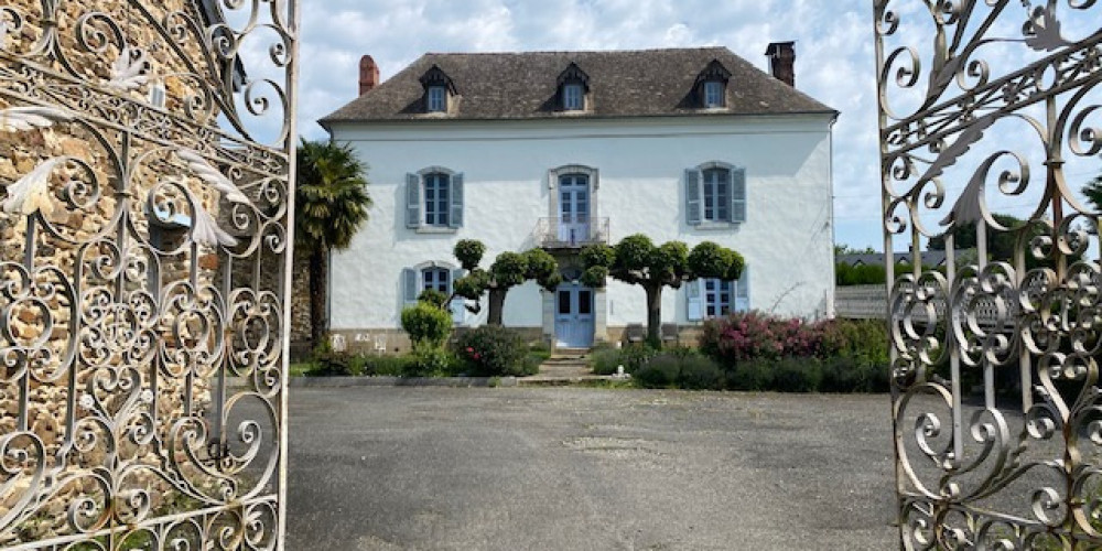 maison à LOUCRUP (65200)