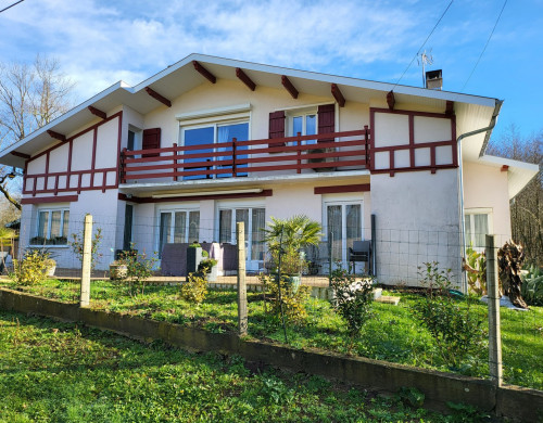 maison  SALIES DE BEARN